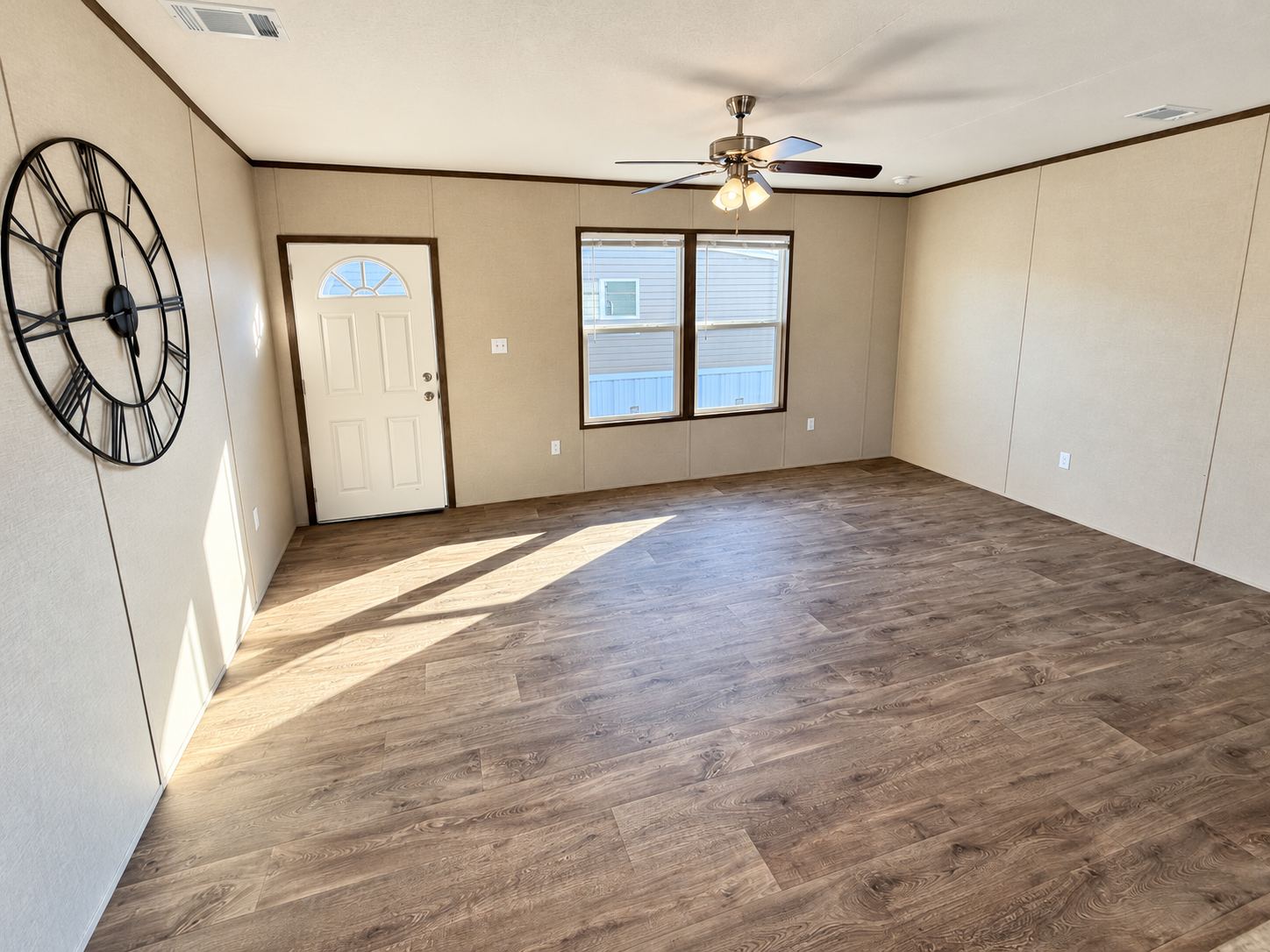 Lot #33 2025 Jessup Nassau