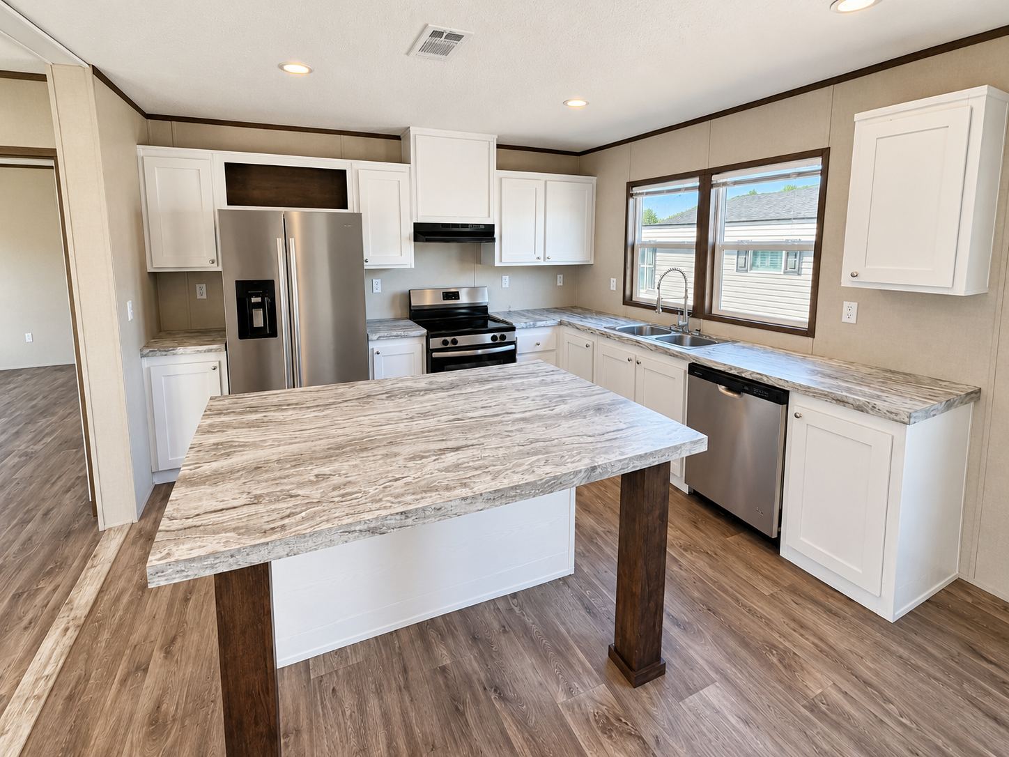 Lot #33 2025 Jessup Nassau