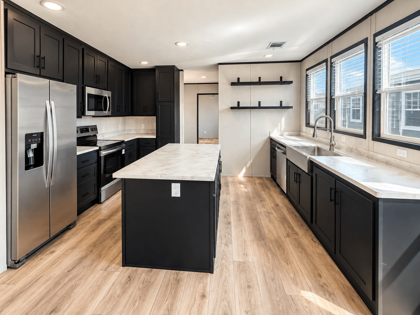 Lot #151 2027 Clayton Resolution W