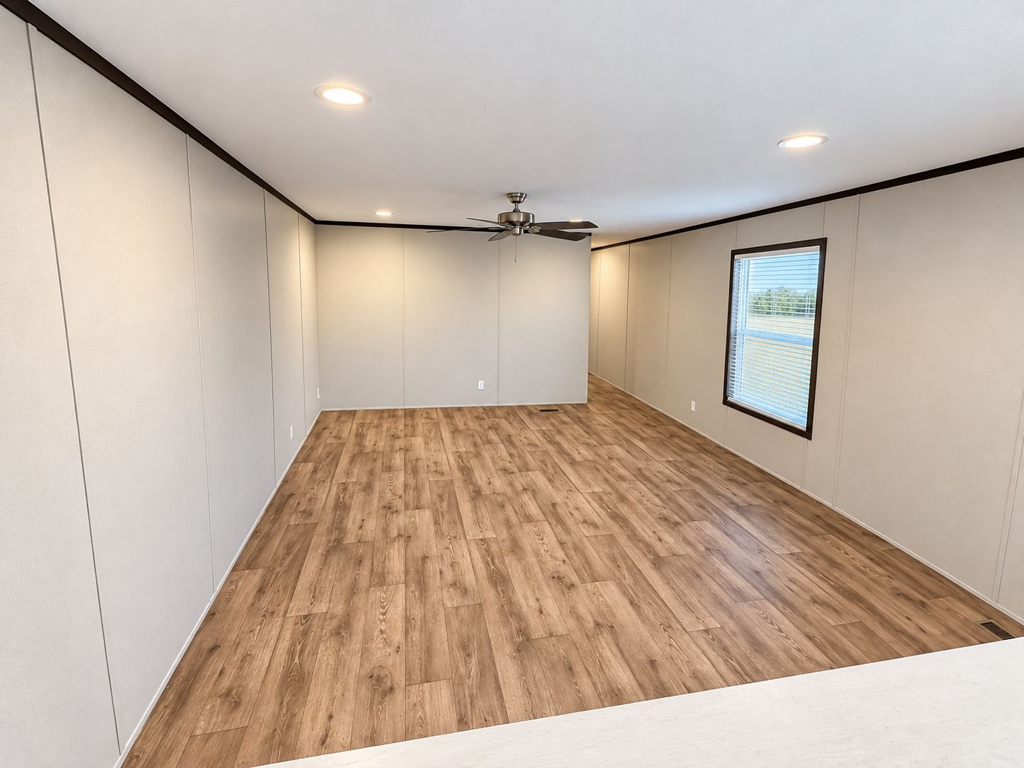 Lot #38 2022 Clayton MIYO