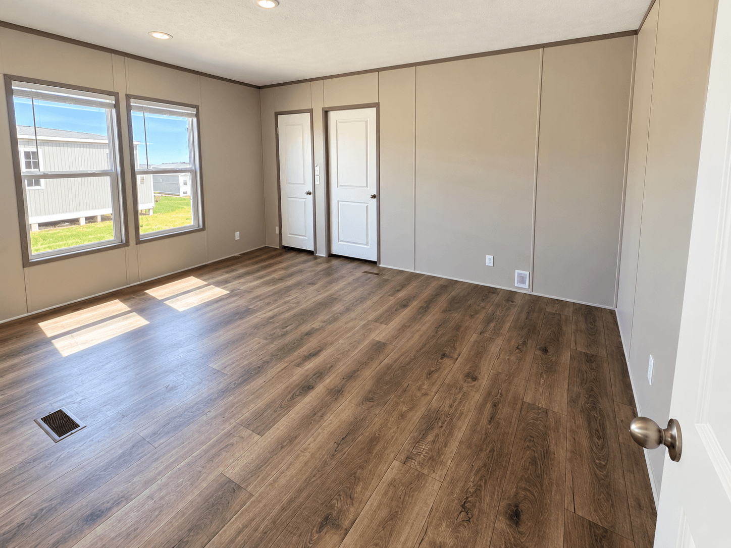 Lot #161 2027 Clayton Clear Choice