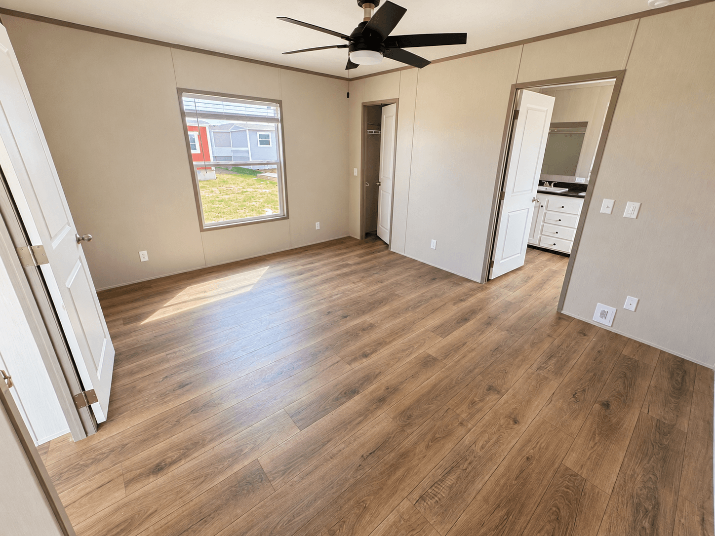 Lot #156 2027 Clayton Resolution J
